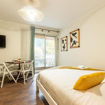 Appartement Proche Champs Elysees Paris Exterior photo