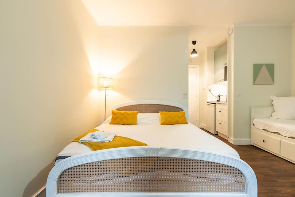 Appartement Proche Champs Elysees Paris Exterior photo